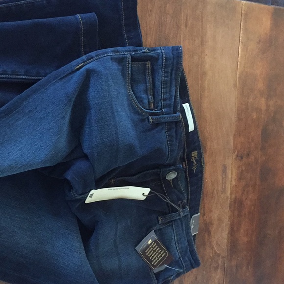 Kut Chrissy bootcut jeans, quality thick stretch - Picture 3 of 4